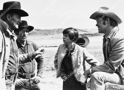 John Wayne Ron Soble Kim Darby Glen Campbell film True Grit 6950-28