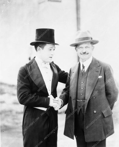 candid photo Harry Langdon French inventor Leon Gaumont 7033-17