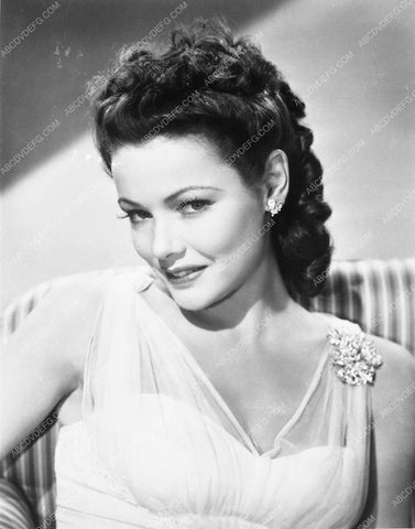 beautiful Gene Tierney portrait 7231-13
