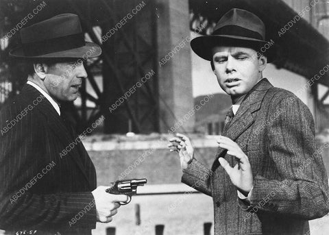 Humphrey Bogart film Dark Passage 7335-02