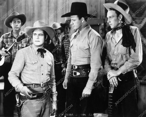 Charles Starrett The Sons of the Pioneers film Two Fisted Ranger 7368-33