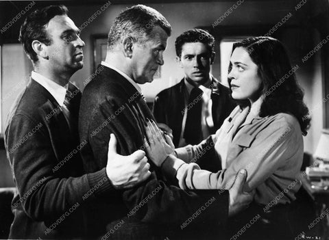 Cathy O'Donnell Farley Granger Howard da Silva film They Live By Night 7373-26