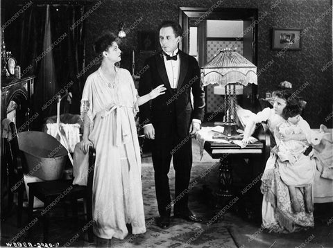 Lois Weber silent Universal film scene 7667-29