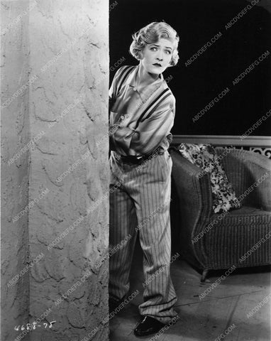 Laura La Plante silent film Silk Stockings 7704-06