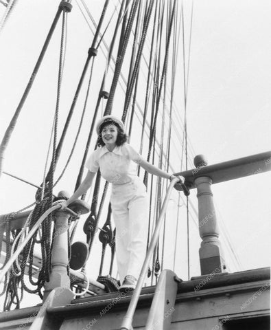 Priscilla Lawson a day on the sea 7877-31