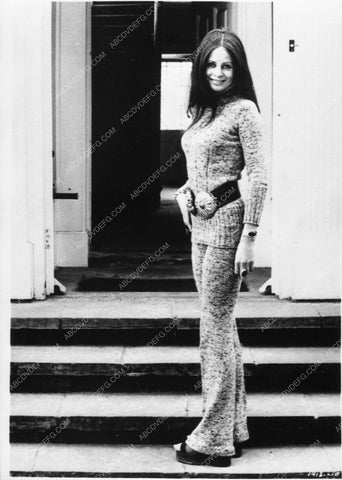 Sarah Miles 7883-13