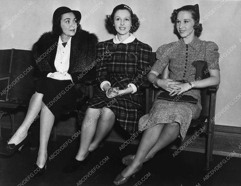 candid news photo Lila Lee w friends (negative bag says November 29 1937) 7975-15