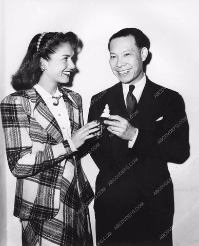 Jinx Falkenburg China Consul T.K. Chang 81bx01-160