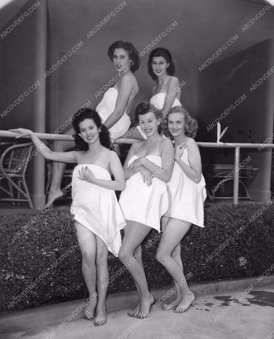 Jean Barto Patti Farrow Chili Del Campo Water Follies of 1944 81bx01-231