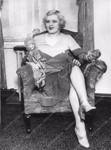 Ziegfeld Girl Vivian Hunter sues boss Gunnar Axel Larson cool million 81bx01-284