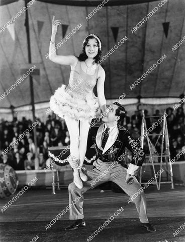 Joan Peers Joe Cook film Rain or Shine 8207-10