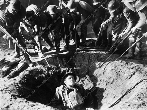 Spencer Tracy film They Gave Him a Gun 8705-27