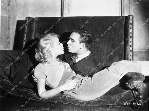 Bachelor's Affair cast 8795-22