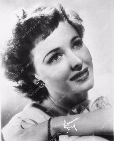 beautiful Laraine Day portrait 8969-05