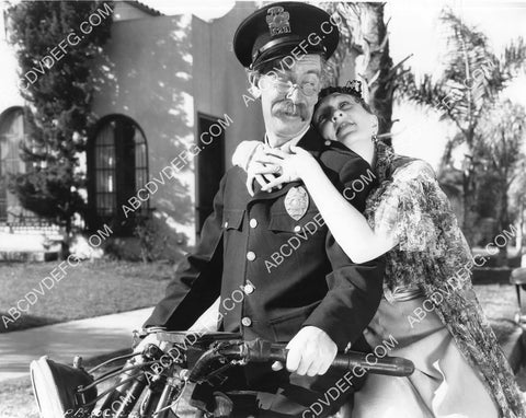 Andy Clyde motorcycle cop takes a girl for a ride unknown short subject film 8B11-258