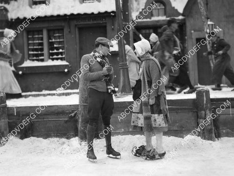 Marion Davies Owen Moore Louise Fazenda George Siegmann Karl Dane silent film The Red Mill 8B11-671