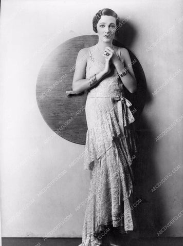 London and broadway star Gertrude Lawrence 8b03-499