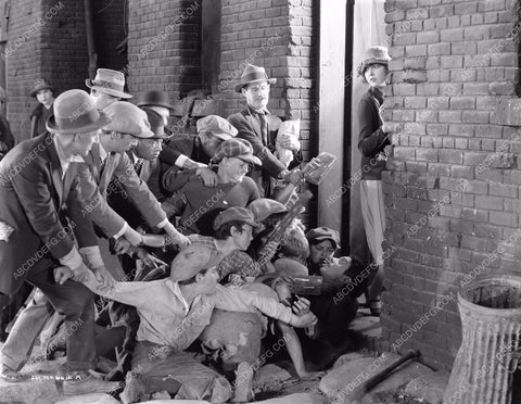 Mary Pickford cast crew sets silent film Little Annie Rooney 8b03-527