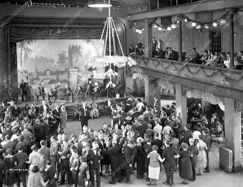 Mary Pickford cast crew sets silent film Little Annie Rooney 8b03-529