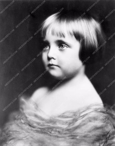 Carole Lombard portrait as young child 8b03-552