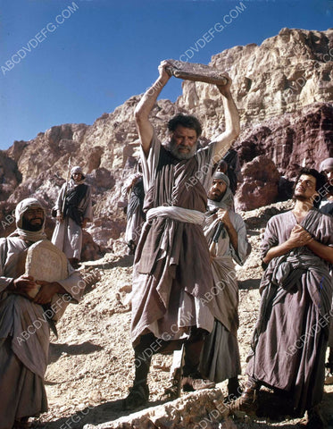 Burt Lancaster Biblical TVM Moses 8b4-026