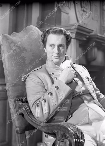 Joyce Howard Margaretta Scott Wanda Rotha Mary Clare film Mrs. Fitzherbert 8b4-045