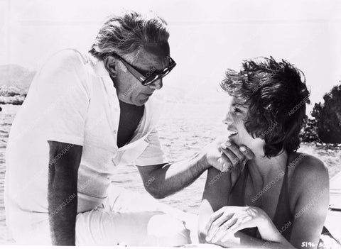 Anthony Quinn film scene 8b4-539