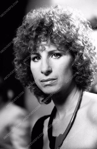 Barbra Streisand portrait 8b5-161