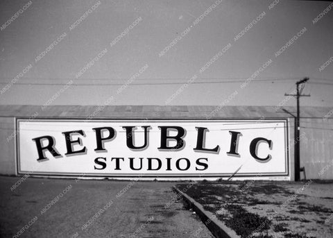 historic Los Angeles Republic Pictures Studios (now MTM CBS) 8b5-287