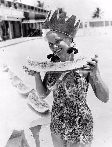Irmgard Dawson crowned Water Melon Eating Queen of Florida 8b6-088