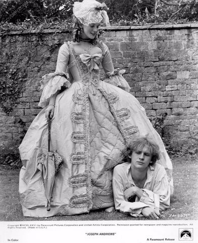Ann-Margret Peter Firth film Joseph Andrews 8b6-174