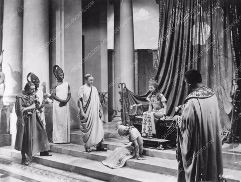unknown Egyptian film 8b6-362