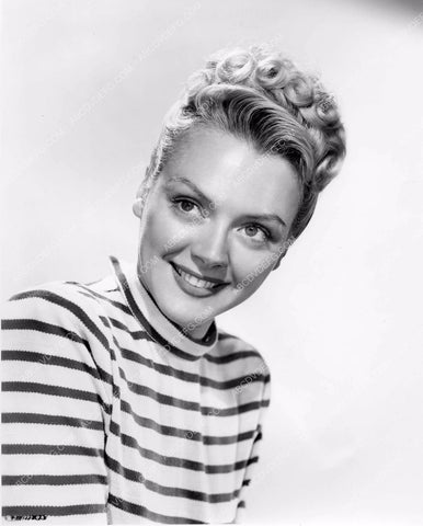 great Leslie Brooks portrait film It's Great to Be Young 8b6-526