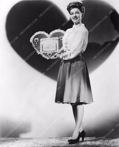 Ann Savage buys a war bond for America for Valentines Day 8b6-606