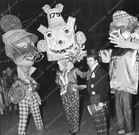 historic Nice France 1950 Cote d' Azur's Carnival puppets costumes etc 8b6-851