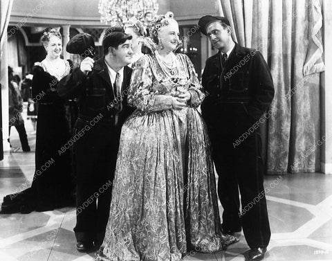 Bud Abbott Lou Costello and cast members film In Society 9116-09