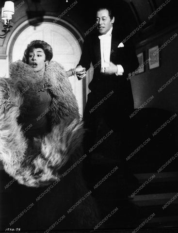 Kay Kendall Reluctant Debutante film scene 9238-04