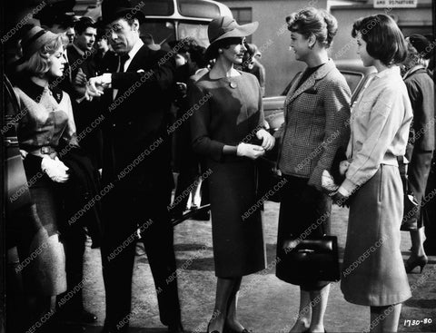 Kay Kendall Angela Lansbury Reluctant Debutante 9238-05