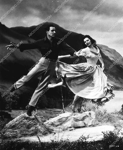 unknown musical dancing sequence on the rocks 9264-28