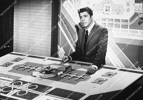 Burt Lancaster looking over the model of the airport film Airport 9272-15
