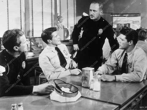 Ralph Meeker Keenan Wynn Robert Horton crime film Code Two 9517-30