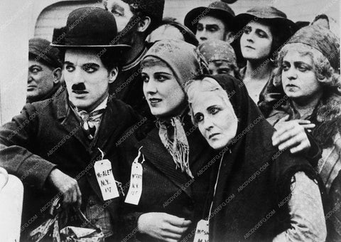 Charlie Chaplin silent movie The Immigrant 9593-08