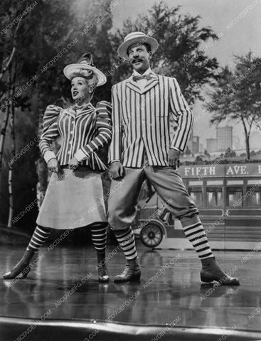Betty Grable Dan Dailey musical film Mother Wore Tights 9856-29