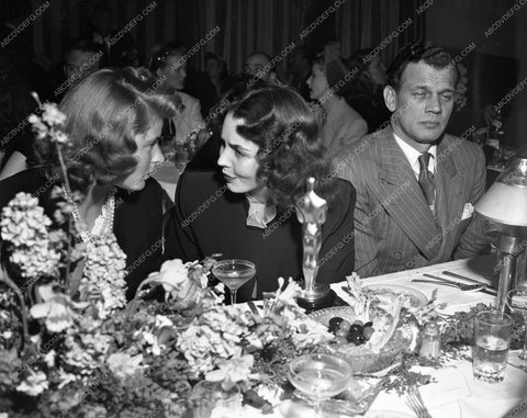 1943 Oscars Ingrid Bergman Jennifer Jones Joseph Cotten dinner aa1943-10</br>Los Angeles Newspaper press pit reprints from original 4x5 negatives for Academy Awards.