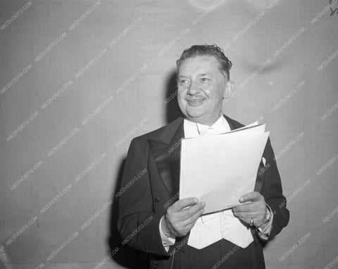 1947 Oscars Jean hersholt backstage Academy Awards aa1947-13</br>Los Angeles Newspaper press pit reprints from original 4x5 negatives for Academy Awards.