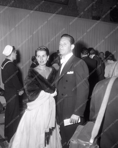 1949 Oscars William Holden Brenda Marshall arrive Academy Awards aa1949-106</br>Los Angeles Newspaper press pit reprints from original 4x5 negatives for Academy Awards.