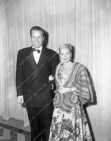 1949 Oscars somebody please help me out here Academy Awards aa1949-24</br>Los Angeles Newspaper press pit reprints from original 4x5 negatives for Academy Awards.