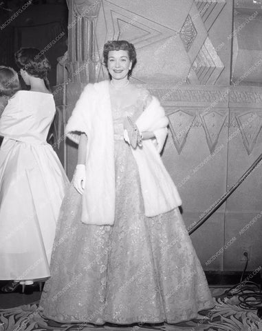 1953 Oscars Jane Wyman and fashion Academy Awards aa1953-09</br>Los Angeles Newspaper press pit reprints from original 4x5 negatives for Academy Awards.