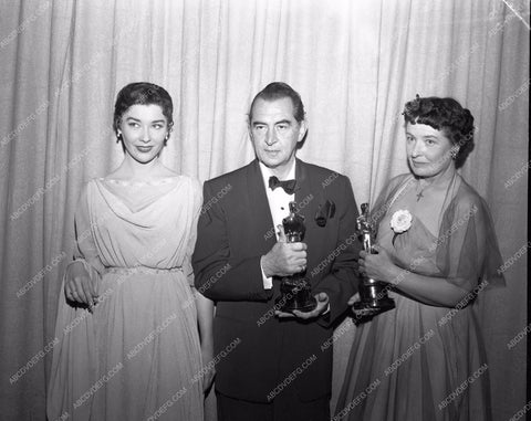 1954 Oscars please help me out Academy Awards aa1954-26</br>Los Angeles Newspaper press pit reprints from original 4x5 negatives for Academy Awards.