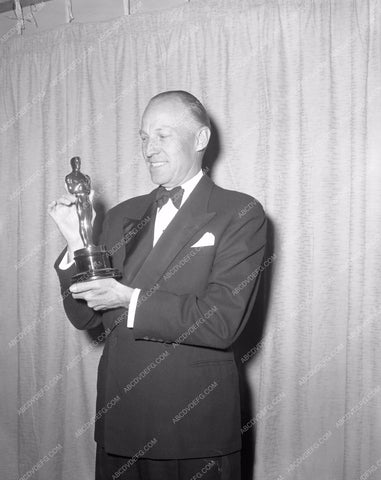 1955 Oscars please help me out Academy Awards aa1955-21</br>Los Angeles Newspaper press pit reprints from original 4x5 negatives for Academy Awards.